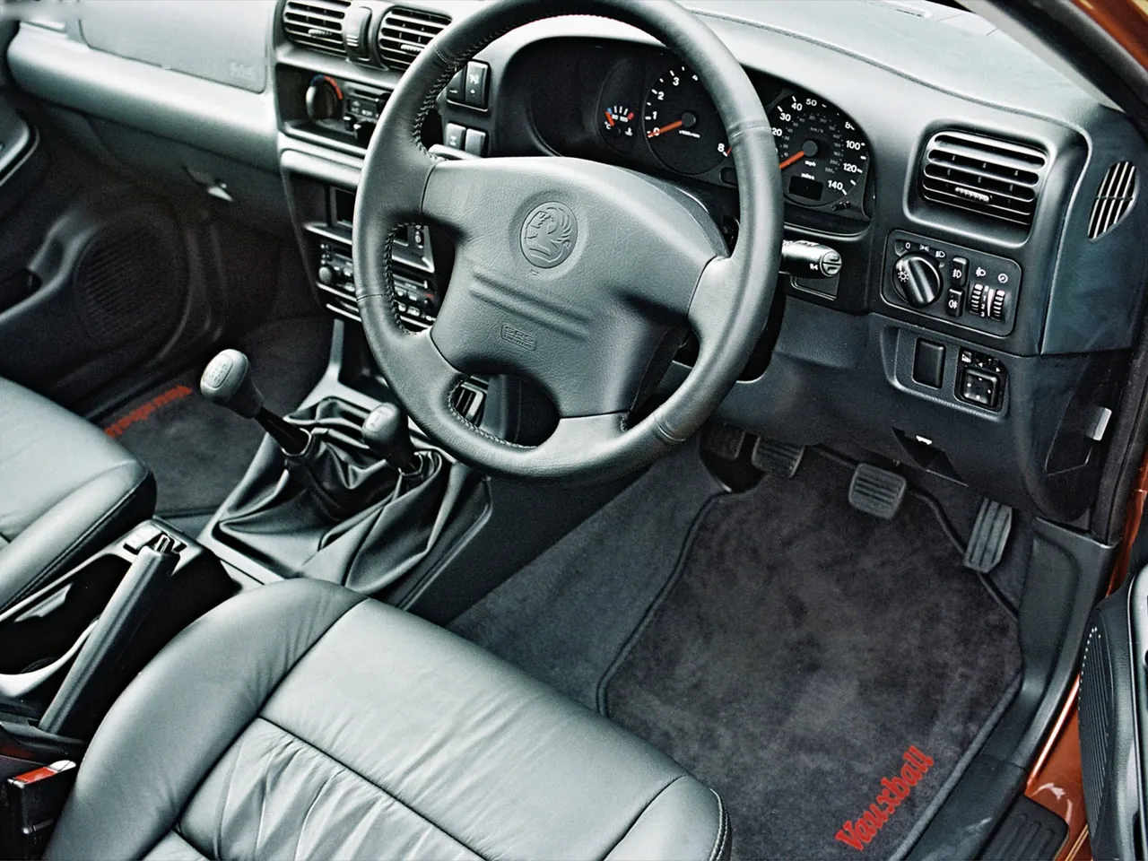 Vauxhall Frontera (2000) - Interior