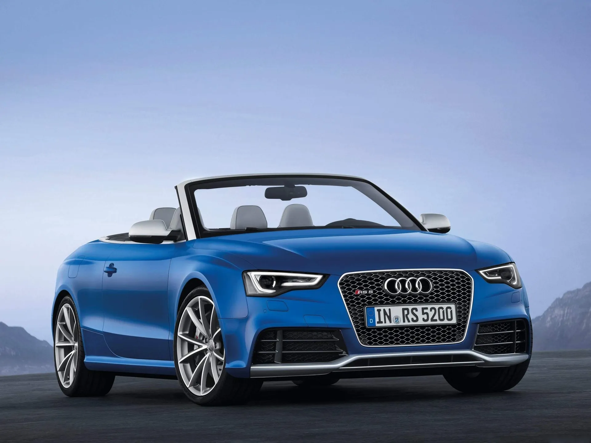 Audi RS5 Cabriolet (2014)
