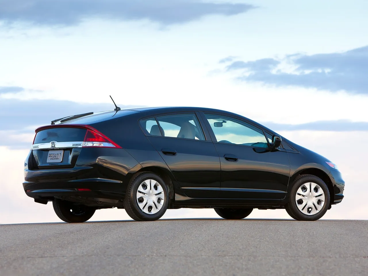 Honda Insight (2012) – zadní tříčtvrteční pohled