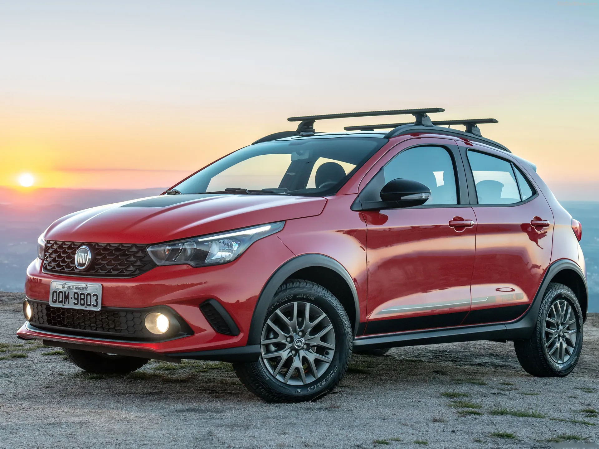 Fiat Argo Trekking (2019)