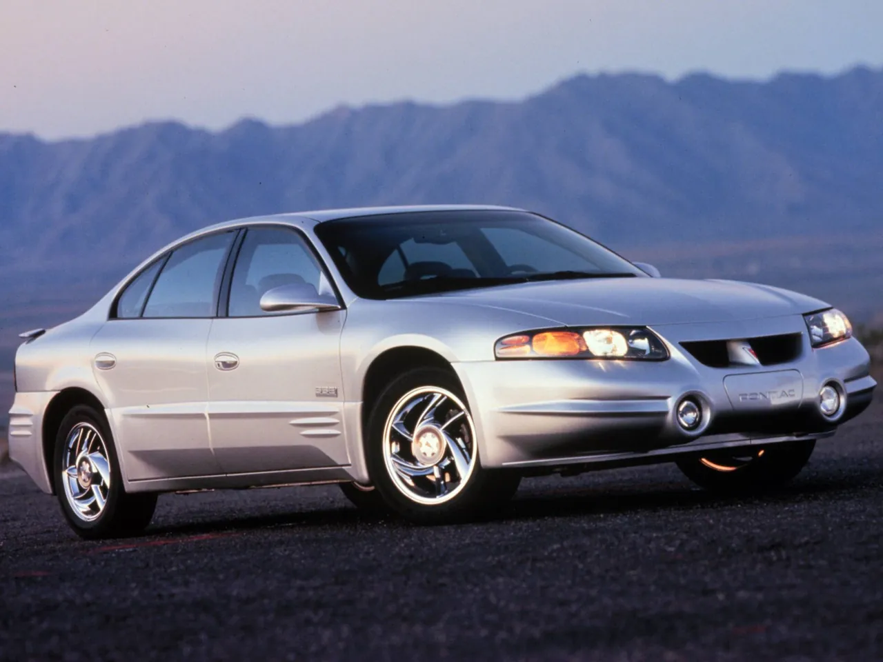 Pontiac Bonneville (2000)