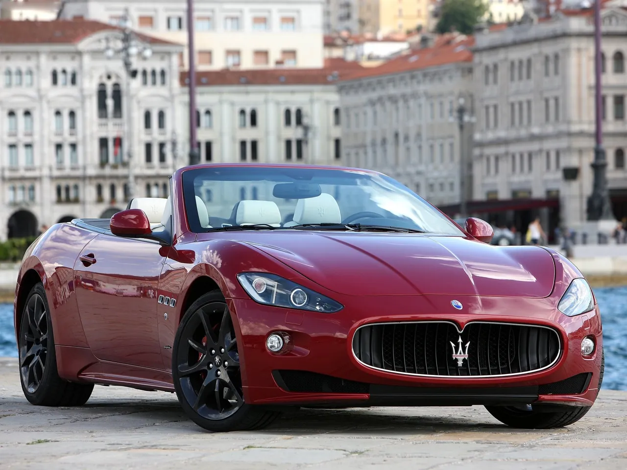 Maserati GranCabrio Sport (2012)