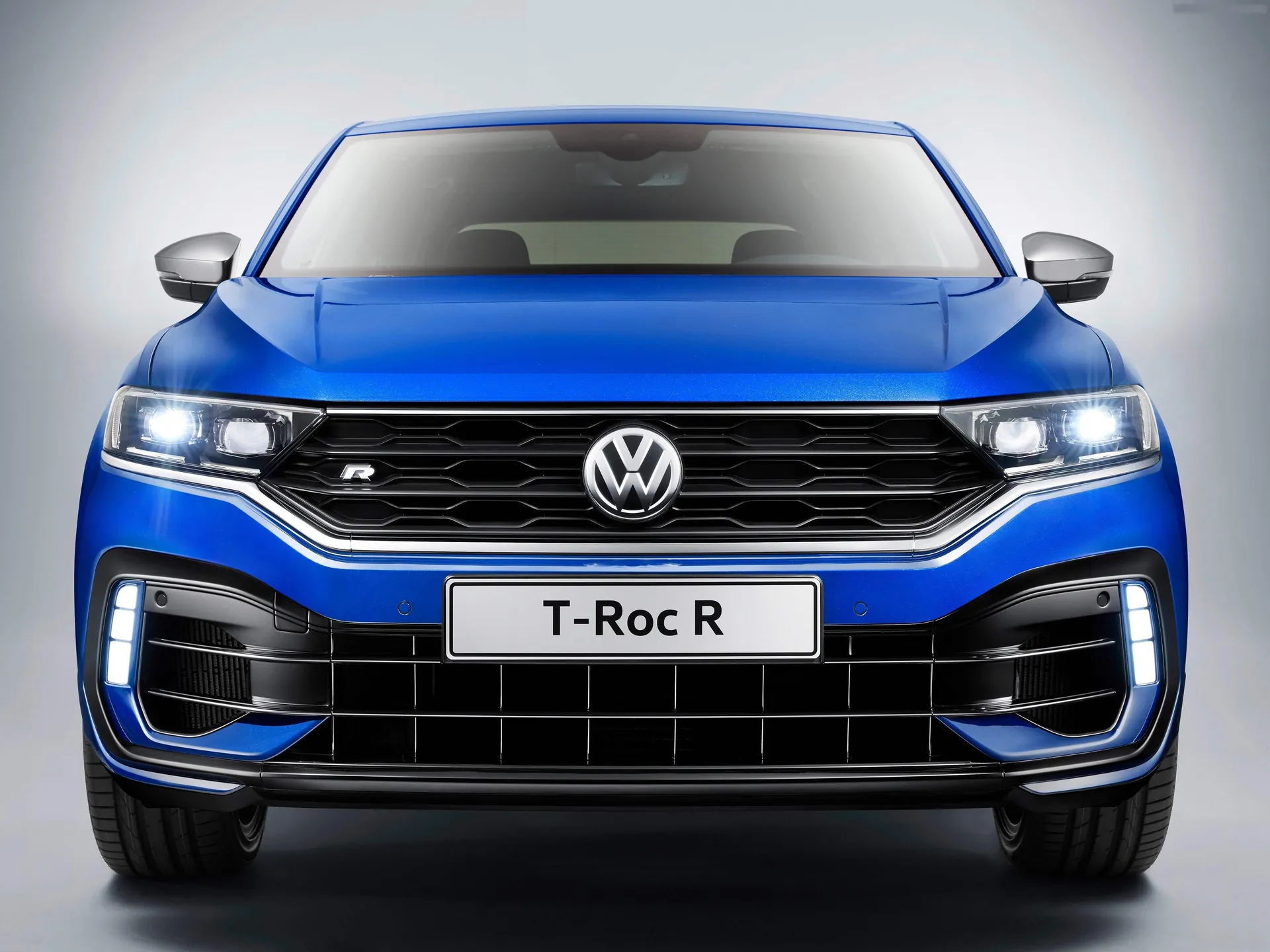 Volkswagen T-Roc R (2020) – zepředu