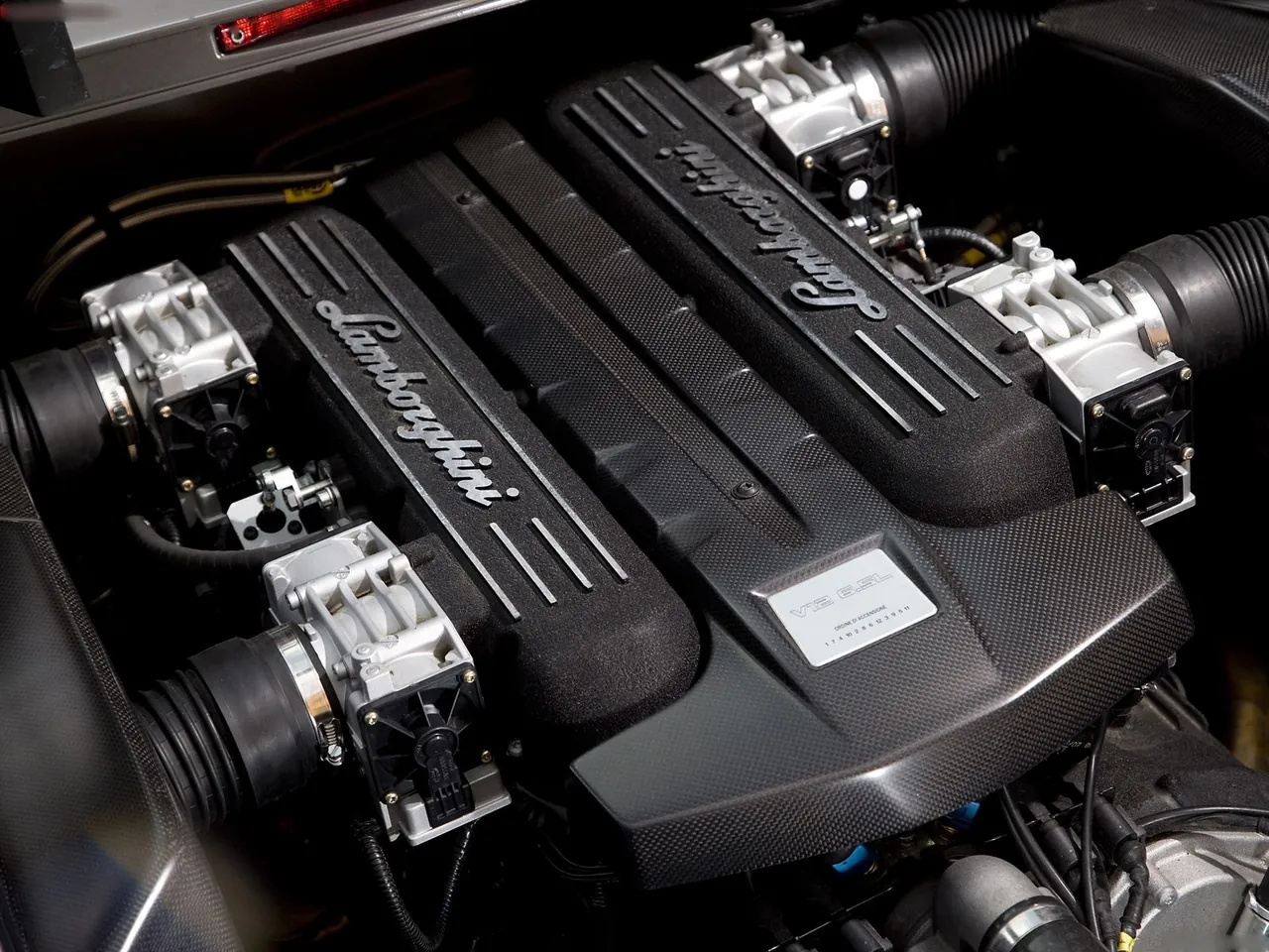 Lamborghini Reventon (2008) – motor
