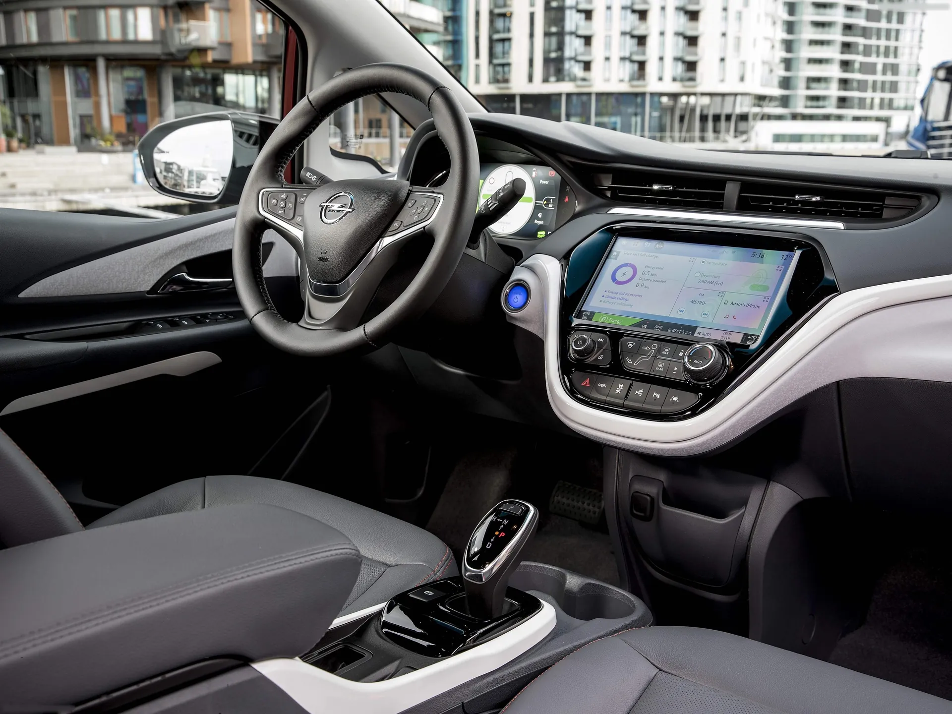 Opel Ampera-e (2017) – interiér