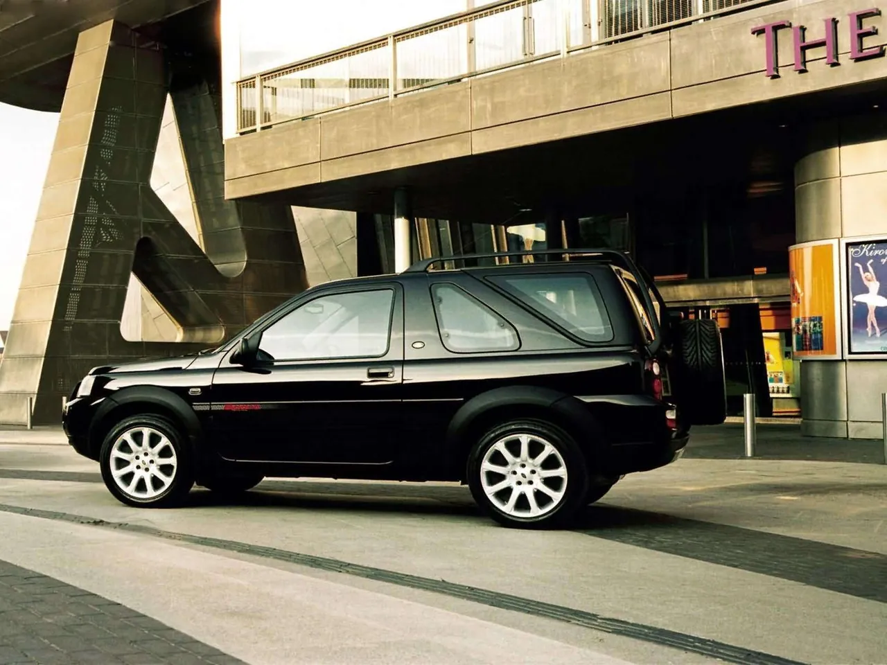 Land Rover Freelander Td4 3door (2004) – boční profil