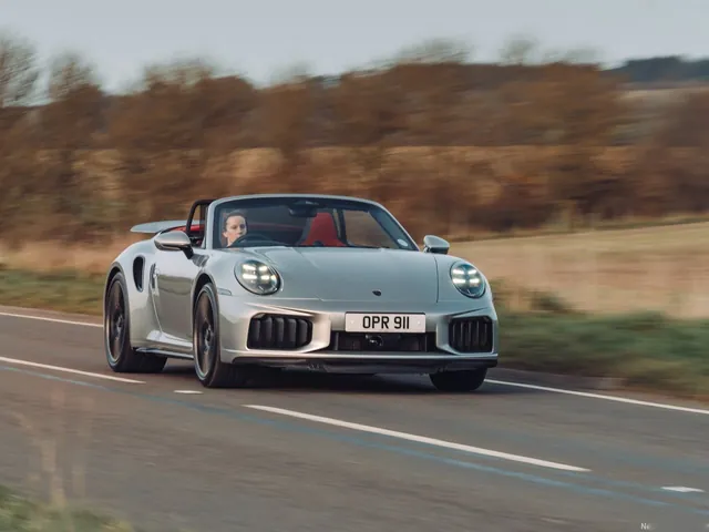 Porsche 911 Turbo S Cabriolet [UK] (2026)