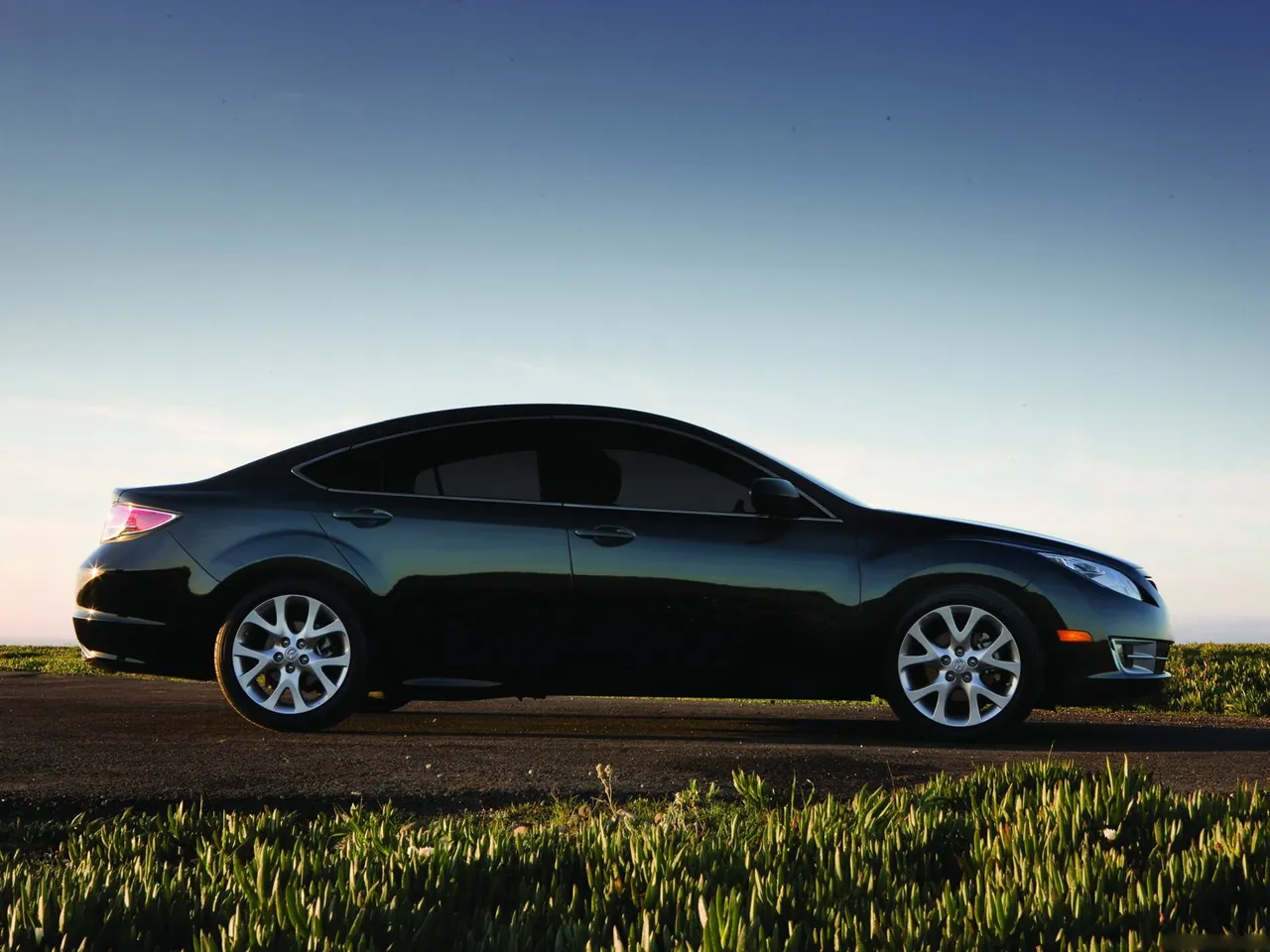 Mazda 6 US-spec (2009) – boční profil