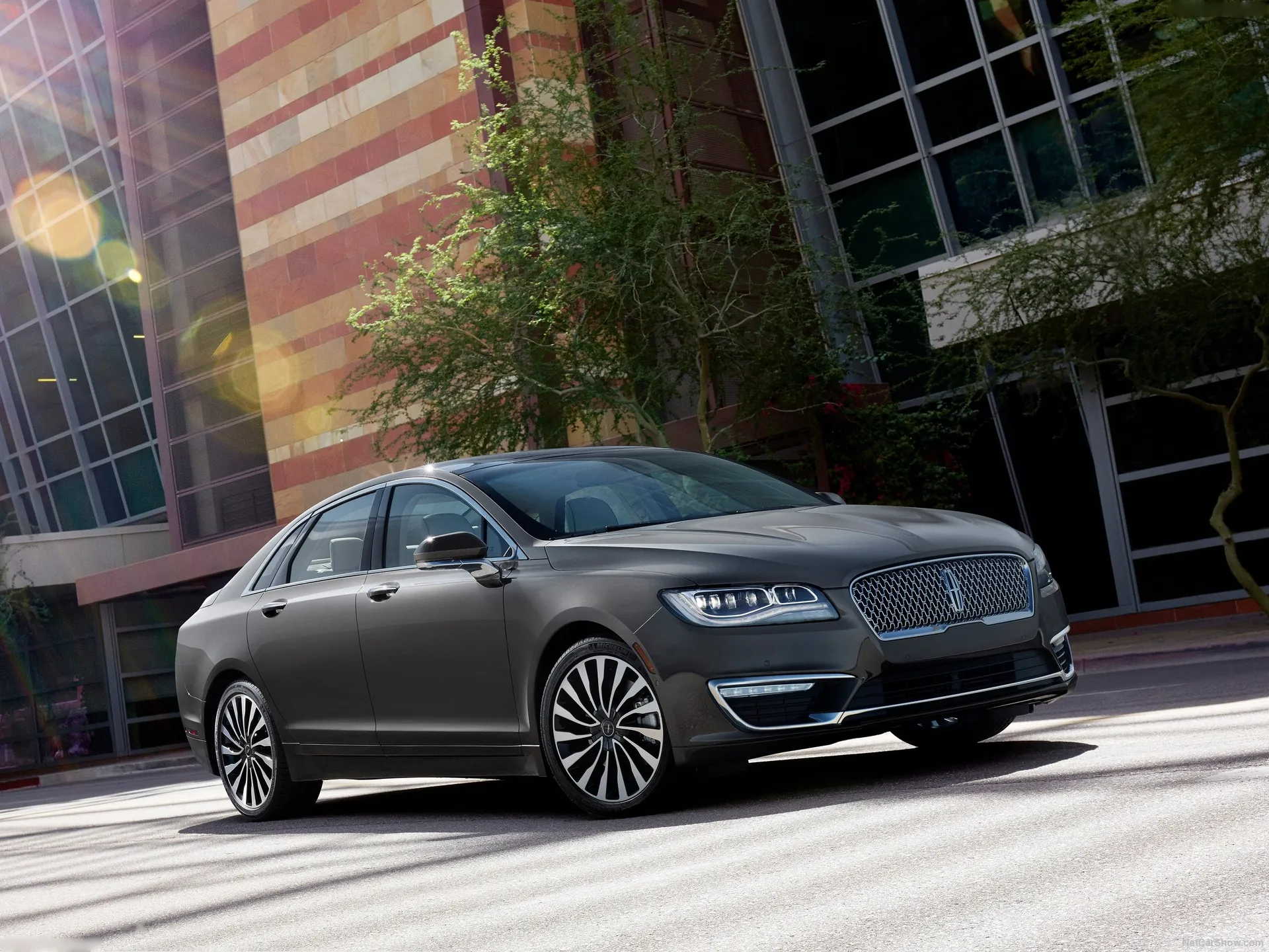Lincoln MKZ (2017)