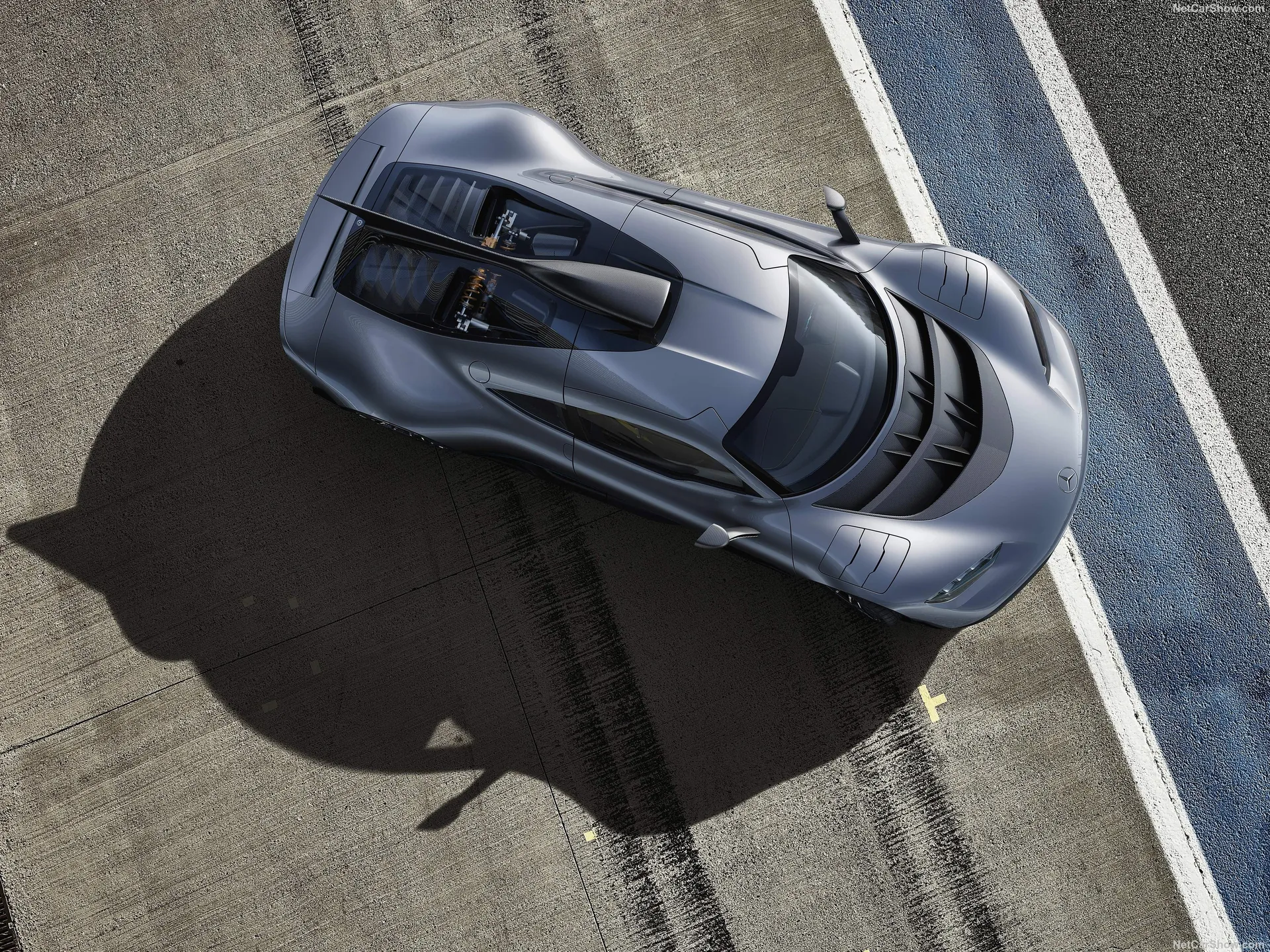 Mercedes-Benz AMG Project ONE Concept (2017) – pohled shora