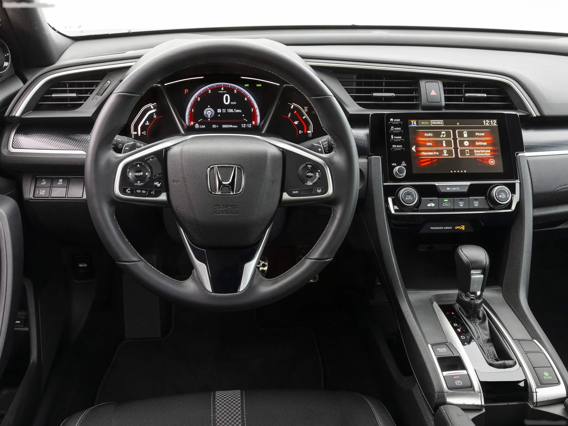 Honda Civic Coupe (2019) – interiér