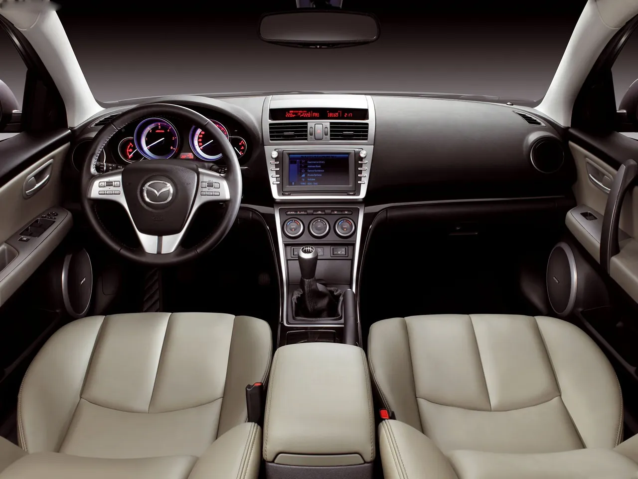 Mazda 6 Sedan (2008) – interiér