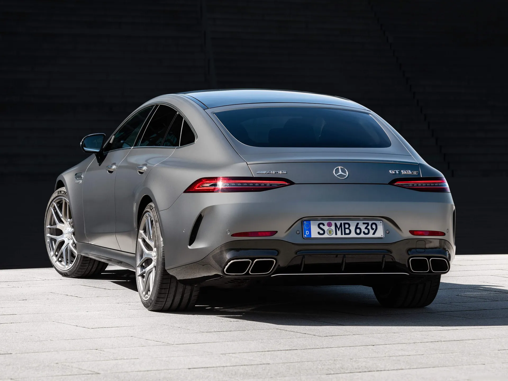 Mercedes-Benz AMG GT63 S 4-Door (2023) - Rear Three-Quarter