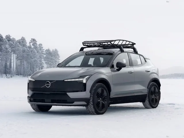 Volvo EX30 Cross Country (2026)