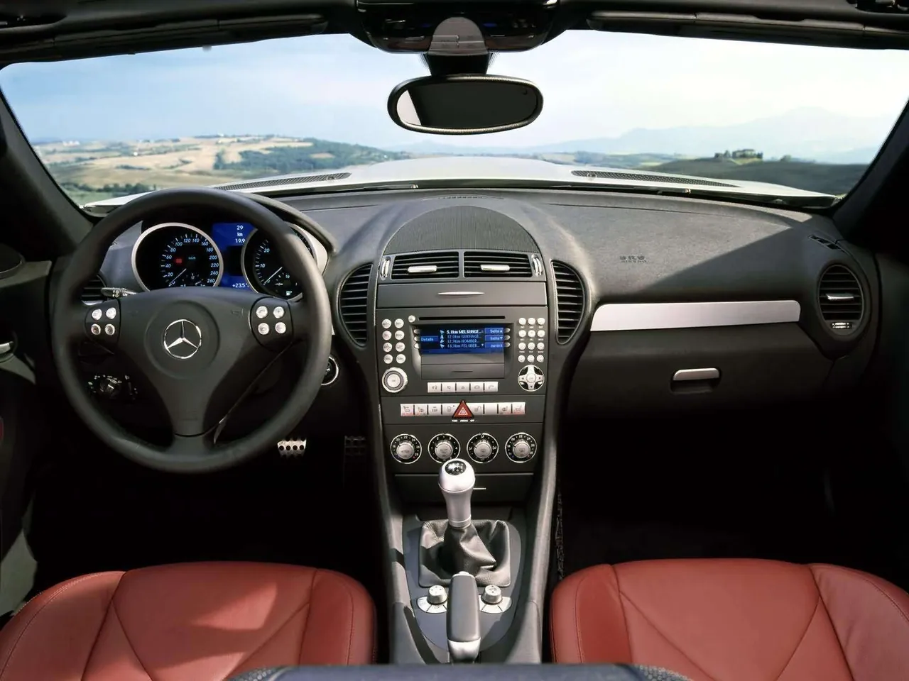 Mercedes-Benz SLK200 Kompressor (2005) - Interior