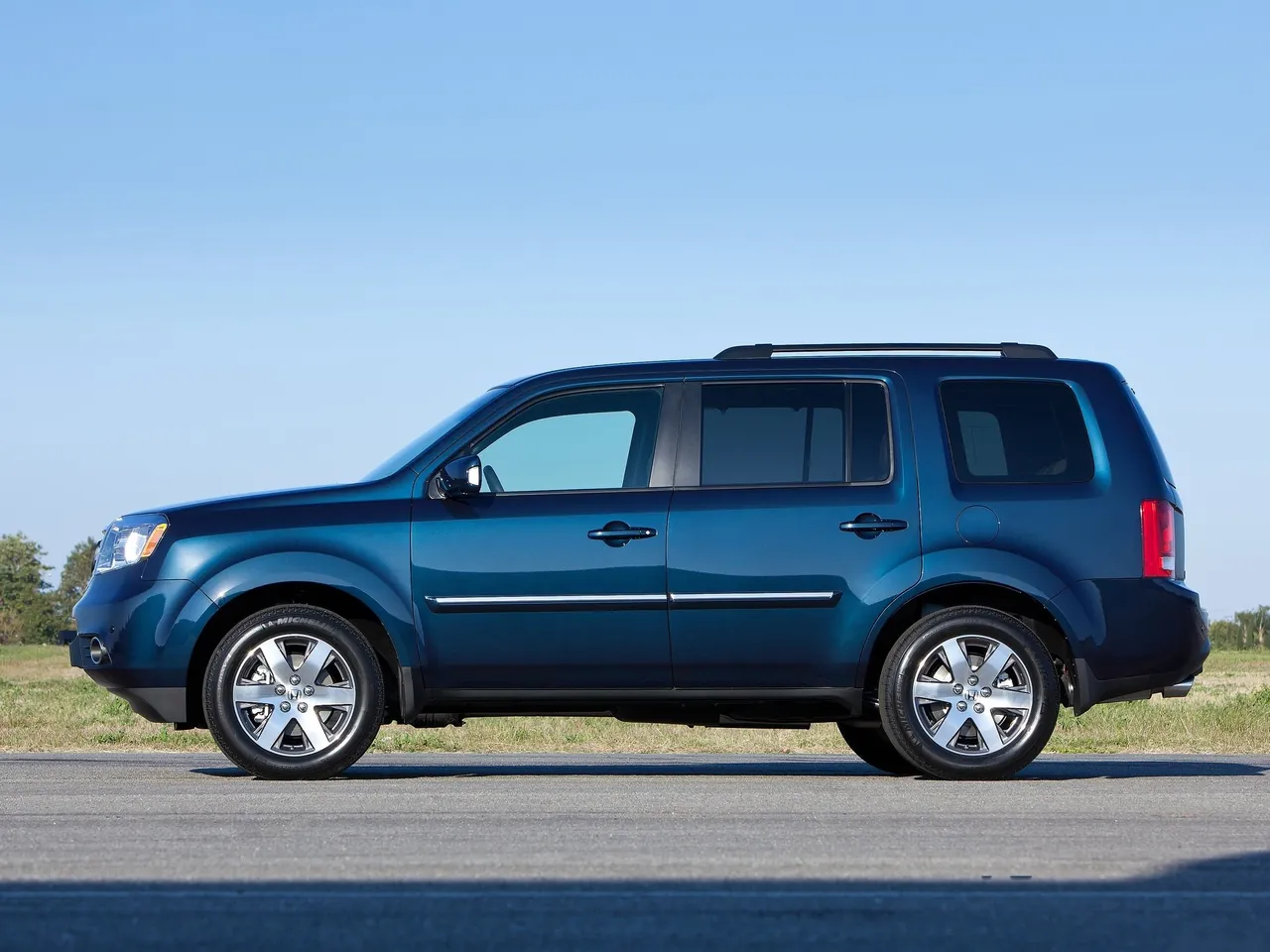 Honda Pilot (2012) – boční profil