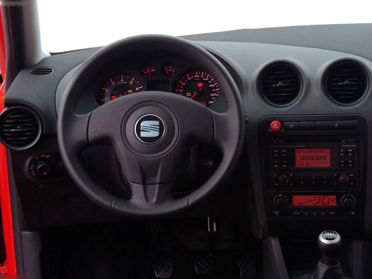 Seat Ibiza 2.0 (2002) – interiér