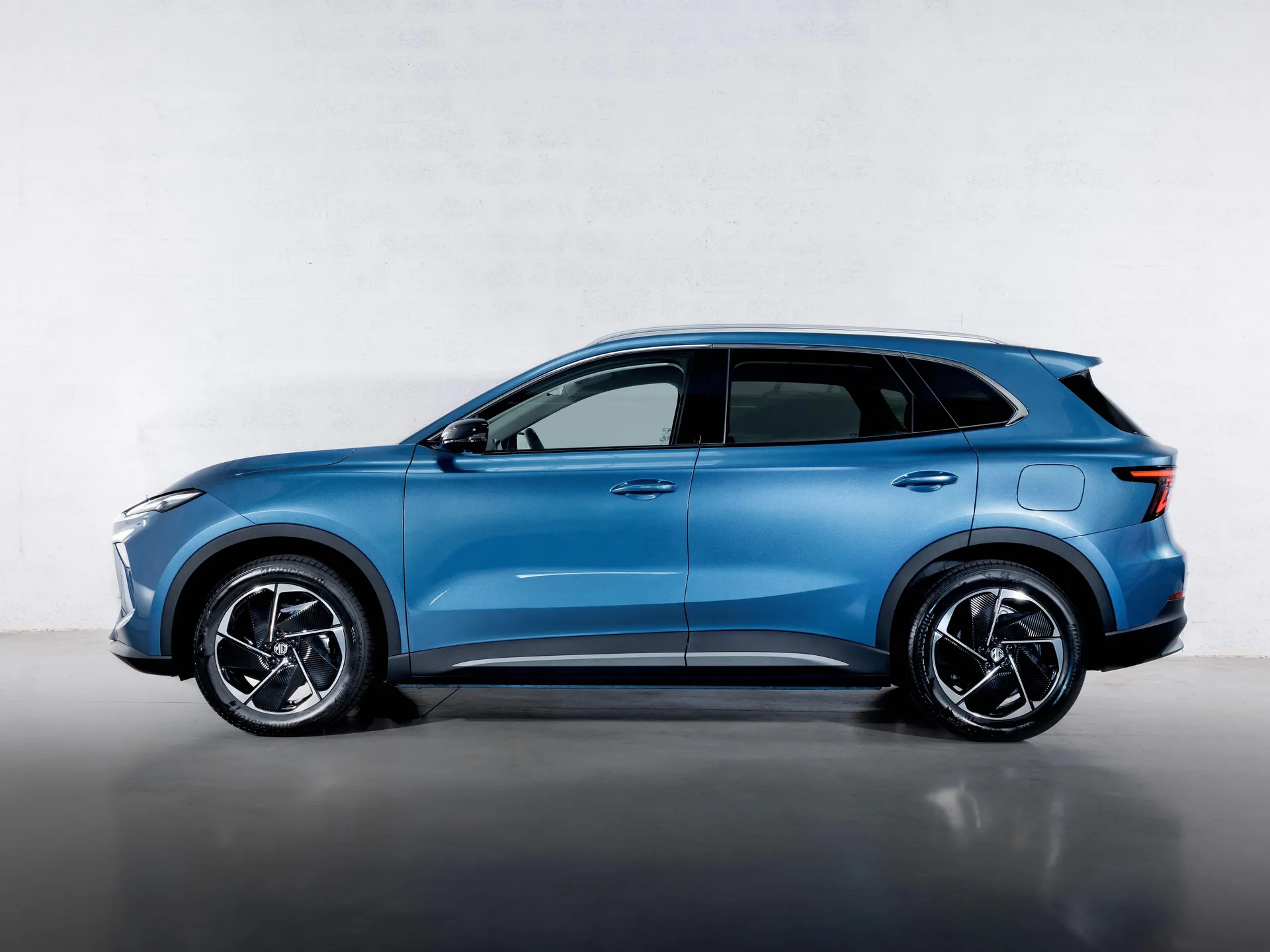 MG S5 EV (2026) – boční profil