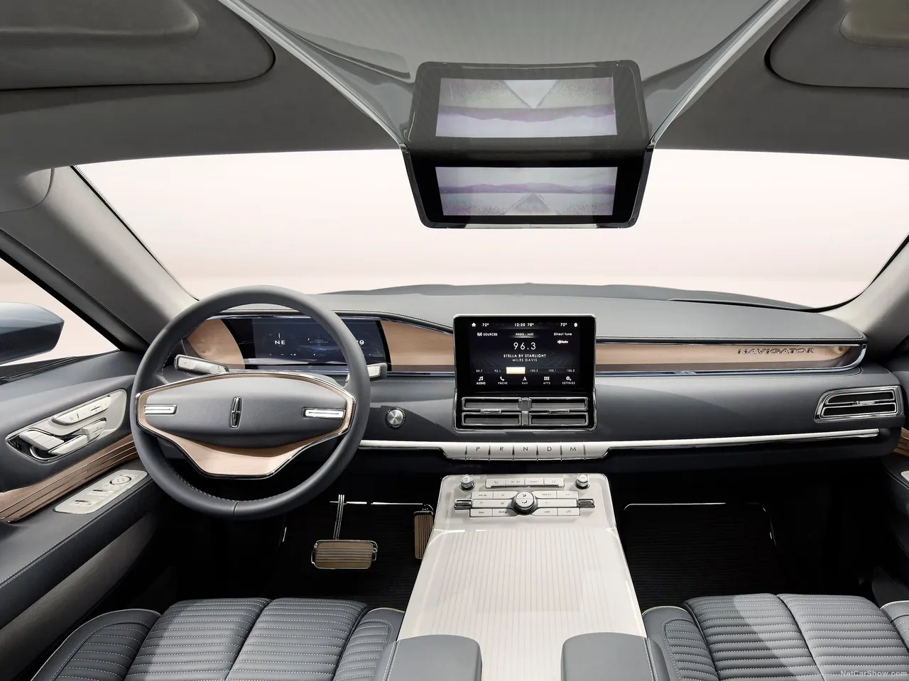 Lincoln Navigator Concept (2016) – interiér