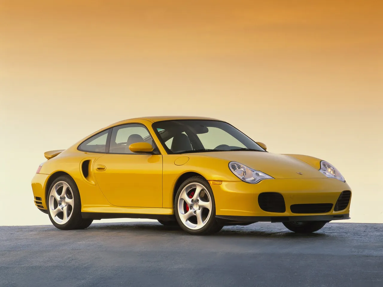 Porsche 911 Turbo Coupe (2004)