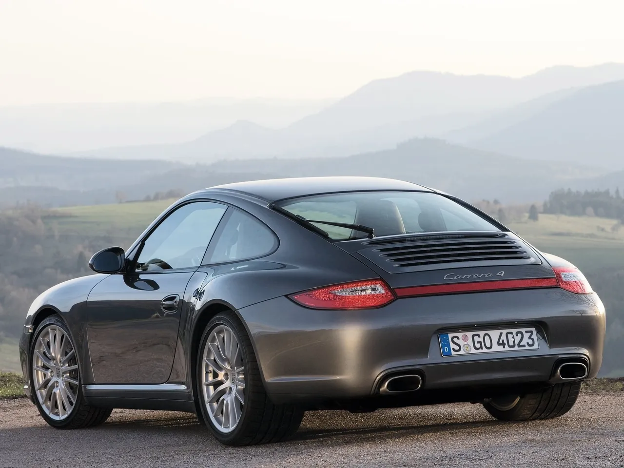 Porsche 911 Carrera 4 (2009) - Rear Three-Quarter