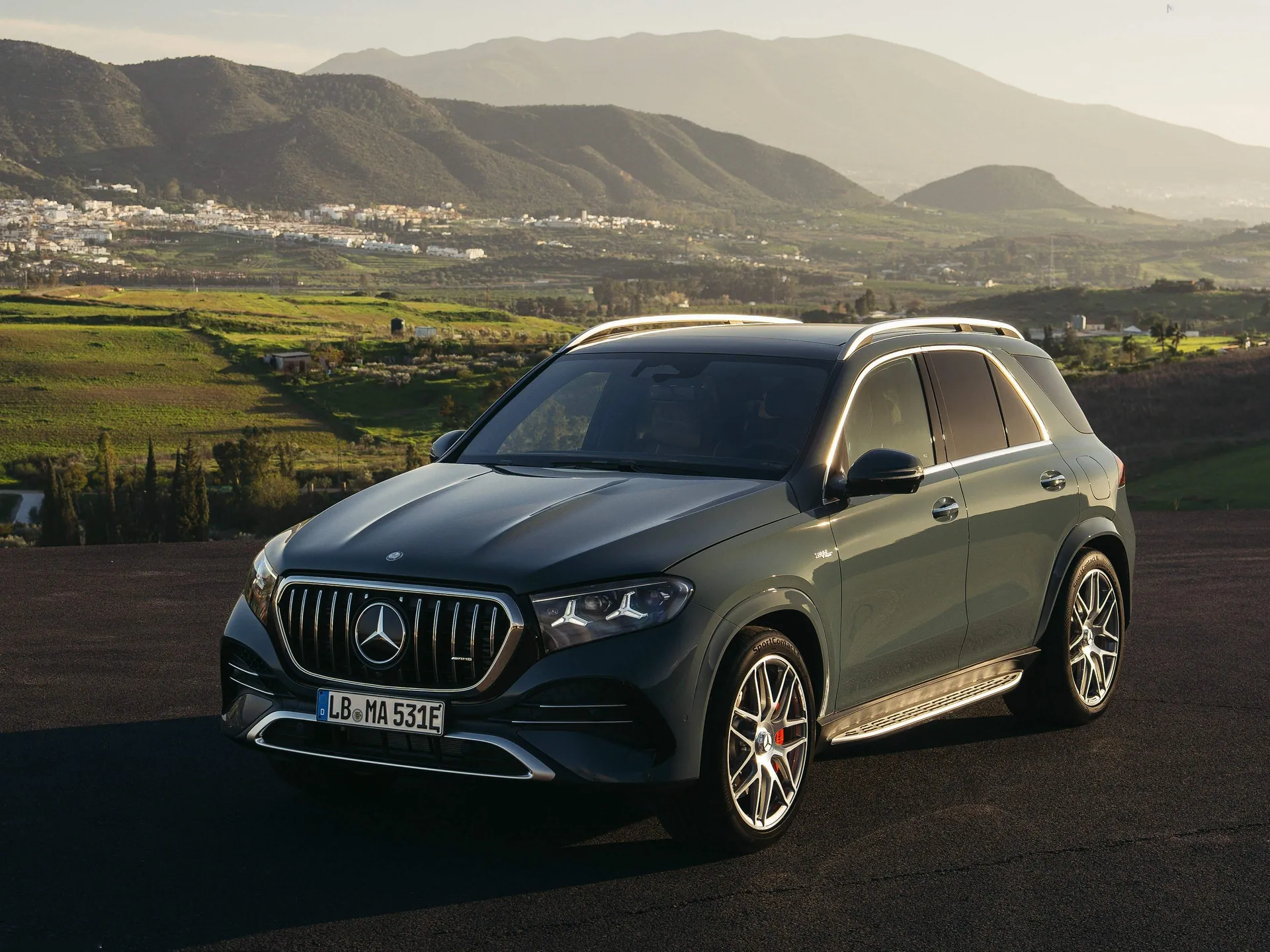 Mercedes-Benz GLE53 AMG Hybrid (2027)