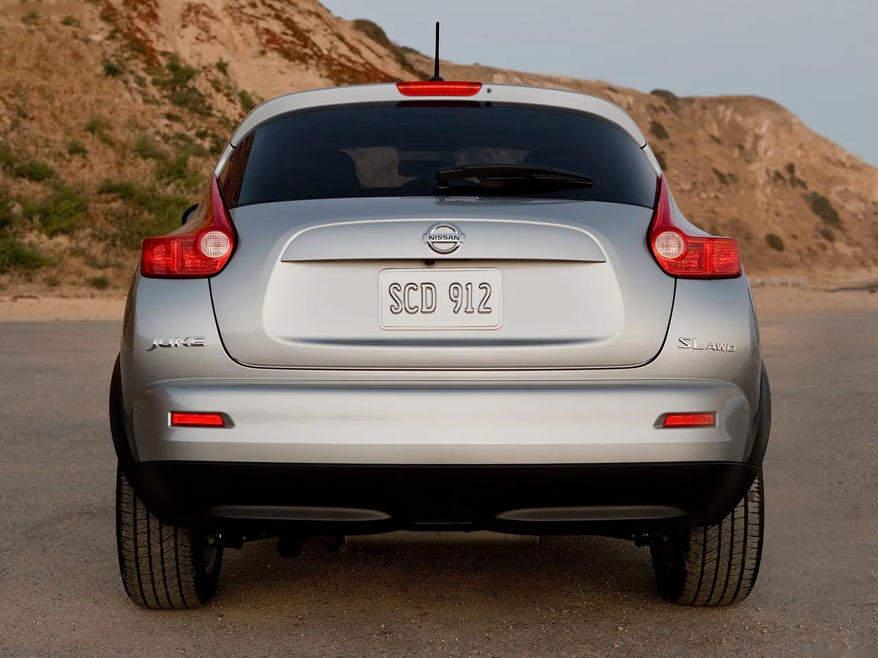Nissan Juke (2011) – zezadu