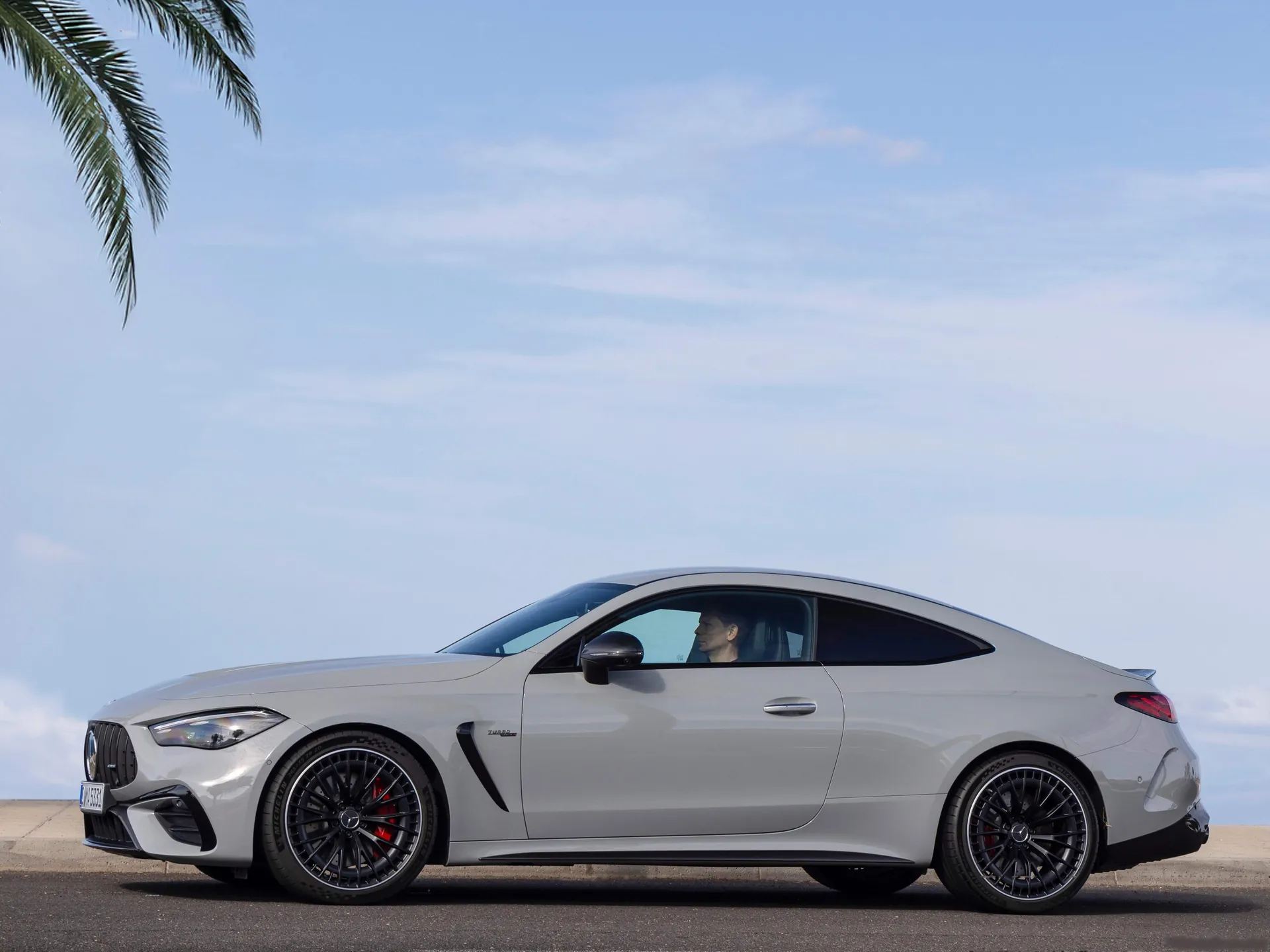 Mercedes-Benz CLE53 AMG Coupe (2024) – boční profil