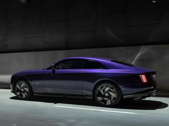 Rolls-Royce Spectre Black Badge (2026)