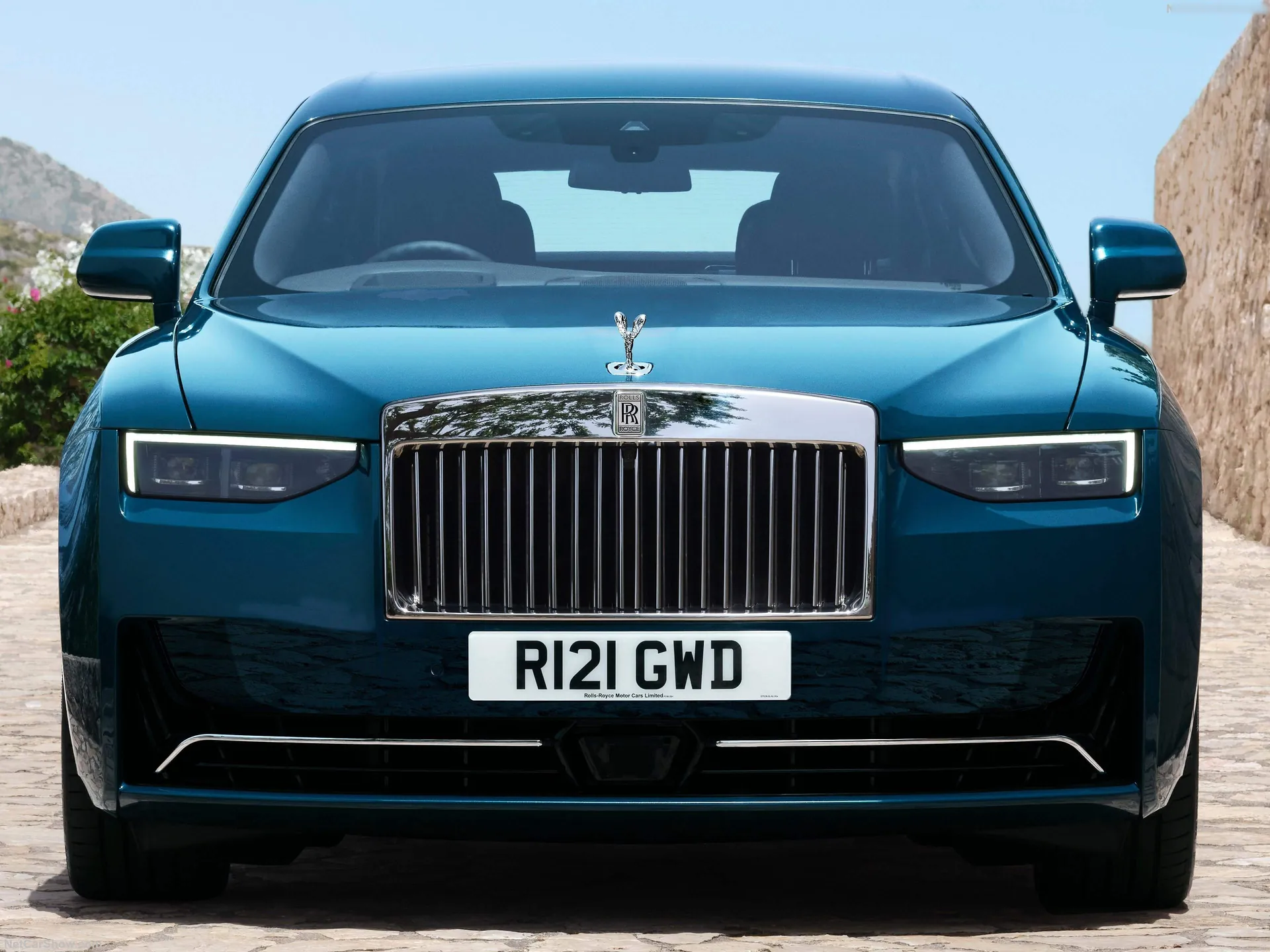 Rolls-Royce Ghost Series II (2025) – zepředu