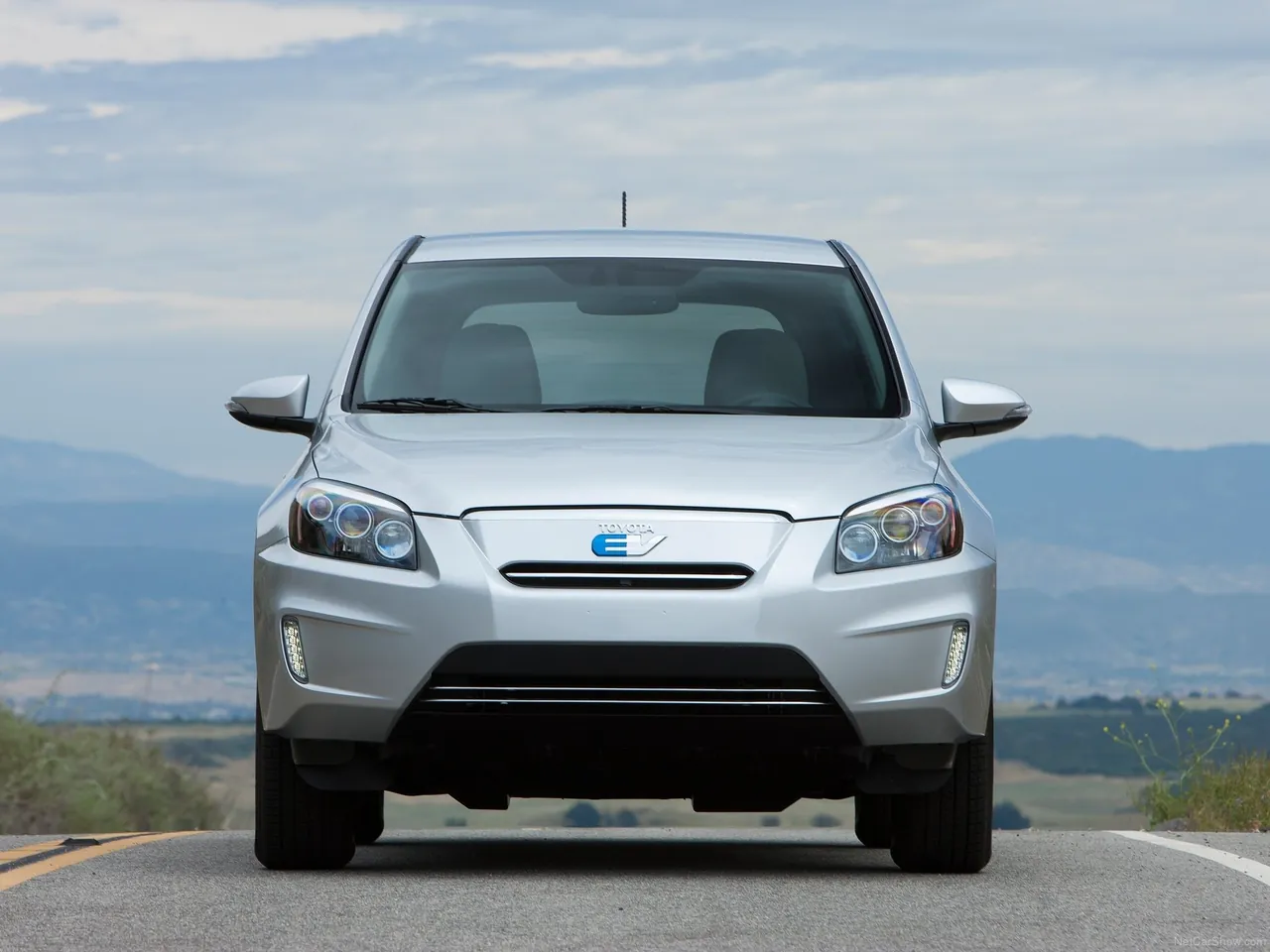 Toyota RAV4 EV (2013) – zepředu