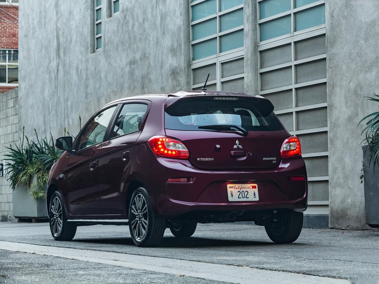 Mitsubishi Mirage GT (2017) - Rear Three-Quarter