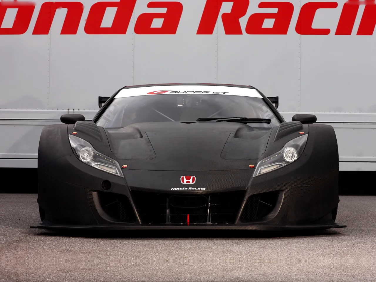 Honda HSV-010 GT (2010) – zepředu