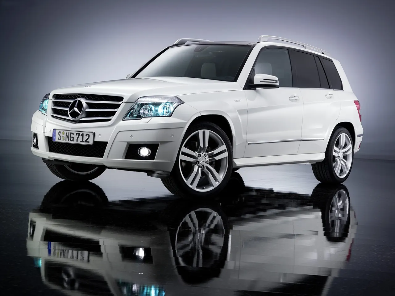 Mercedes-Benz GLK 350 4MATIC (2010)
