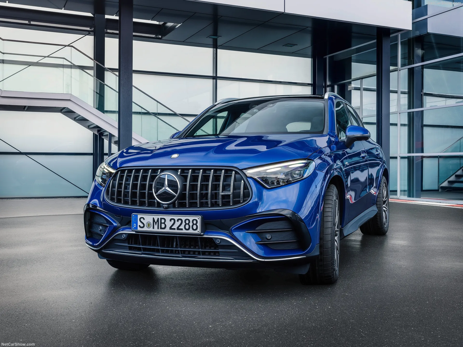 Mercedes-Benz GLC43 AMG (2024)