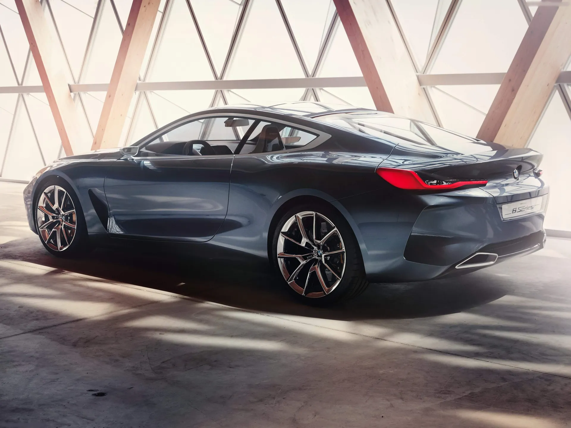 BMW 8-Series Concept (2017) – zadní tříčtvrteční pohled