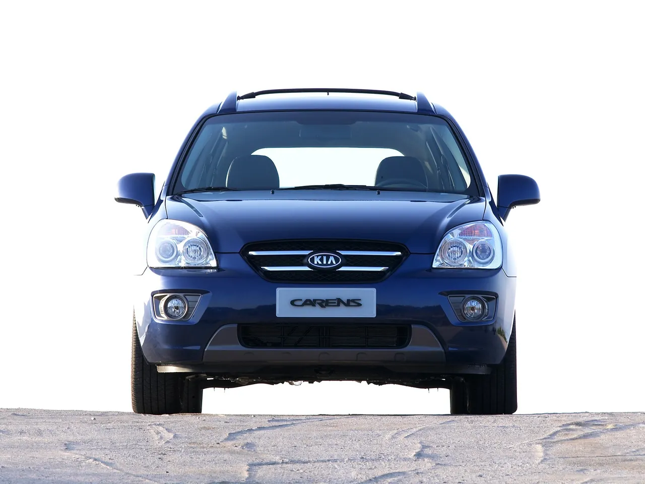 Kia Carens (2007) – zepředu