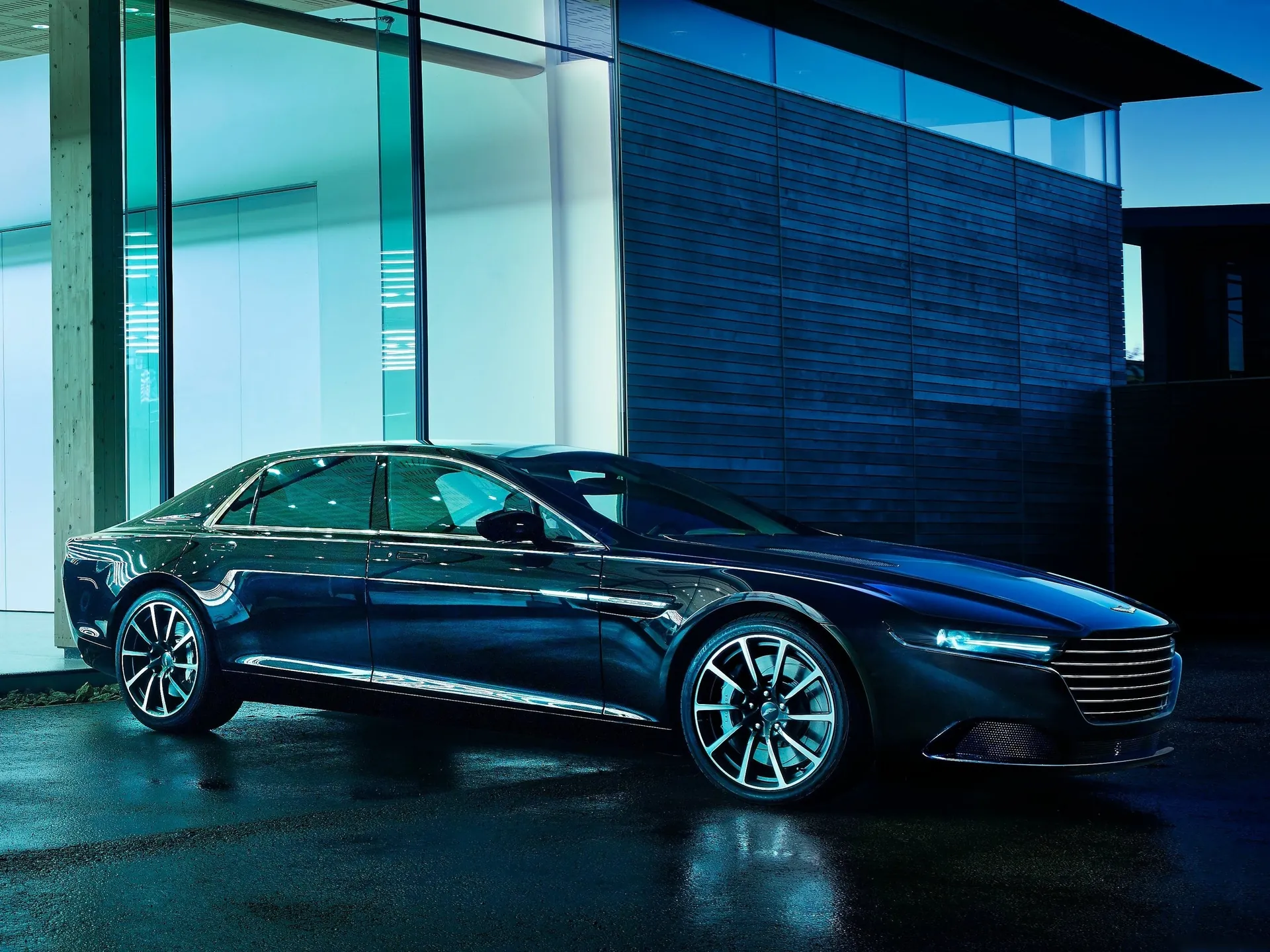 Aston Martin Lagonda (2016)