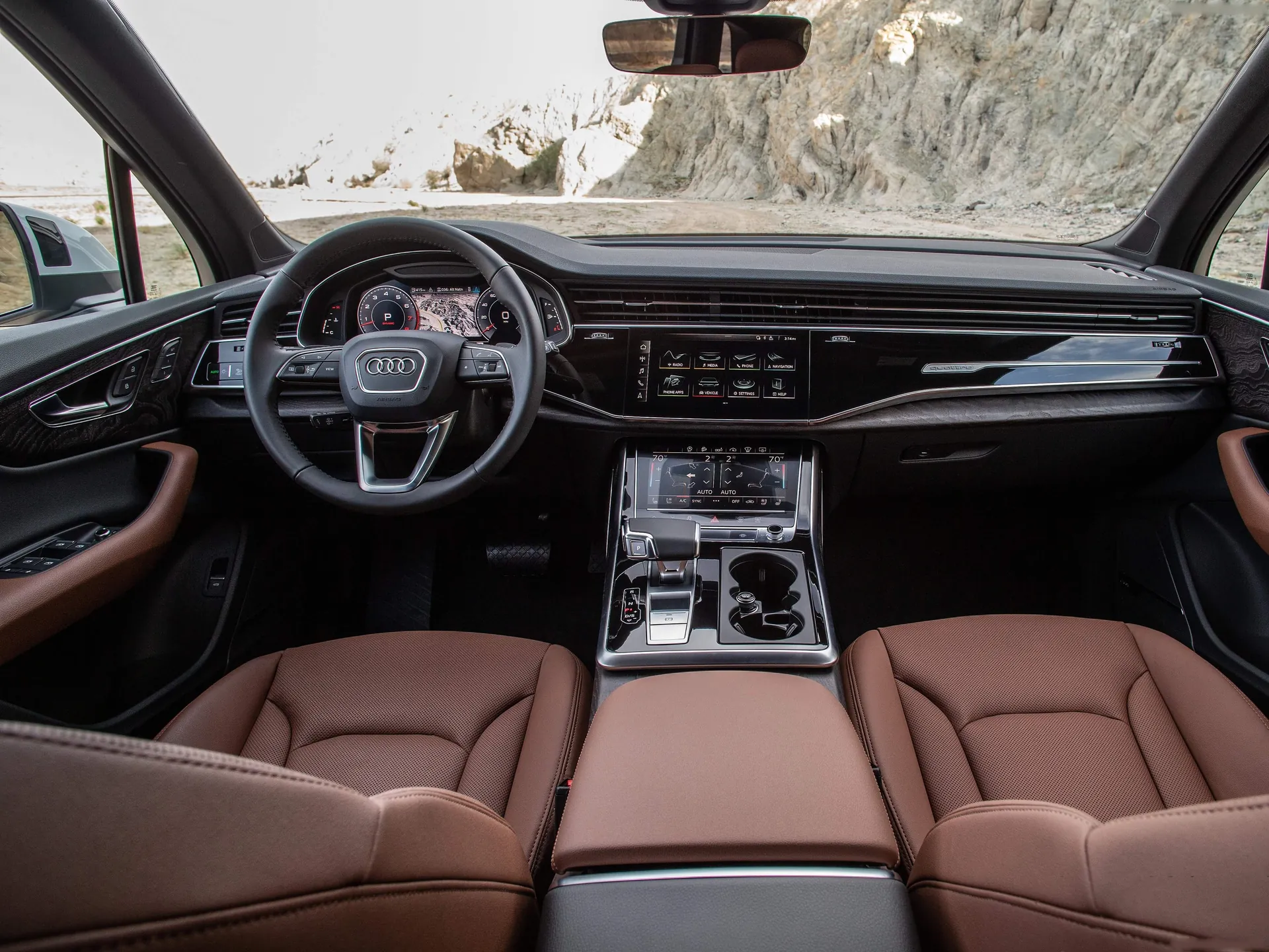 Audi Q7 (2020) – interiér