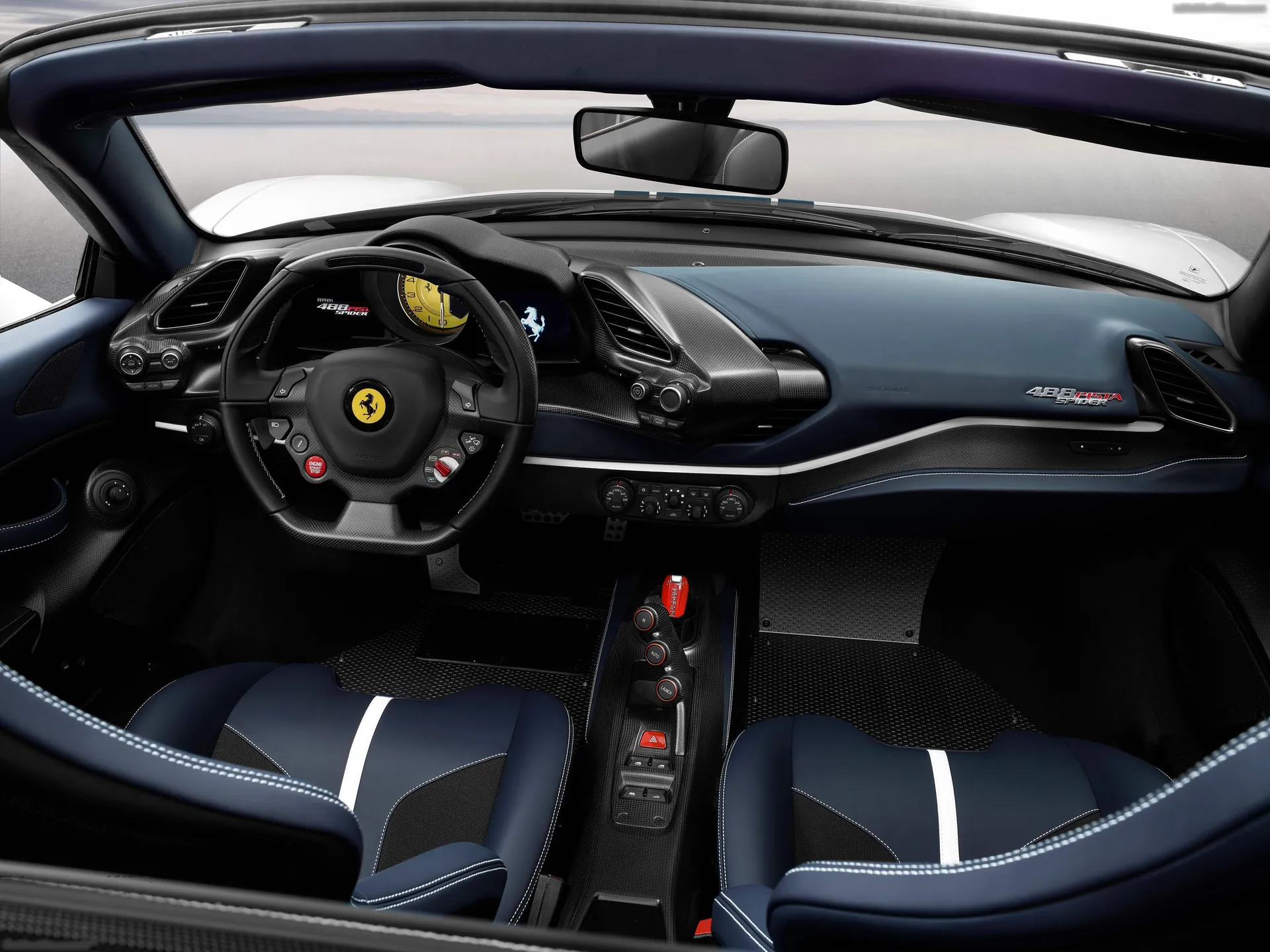 Ferrari 488 Pista Spider (2019) – interiér