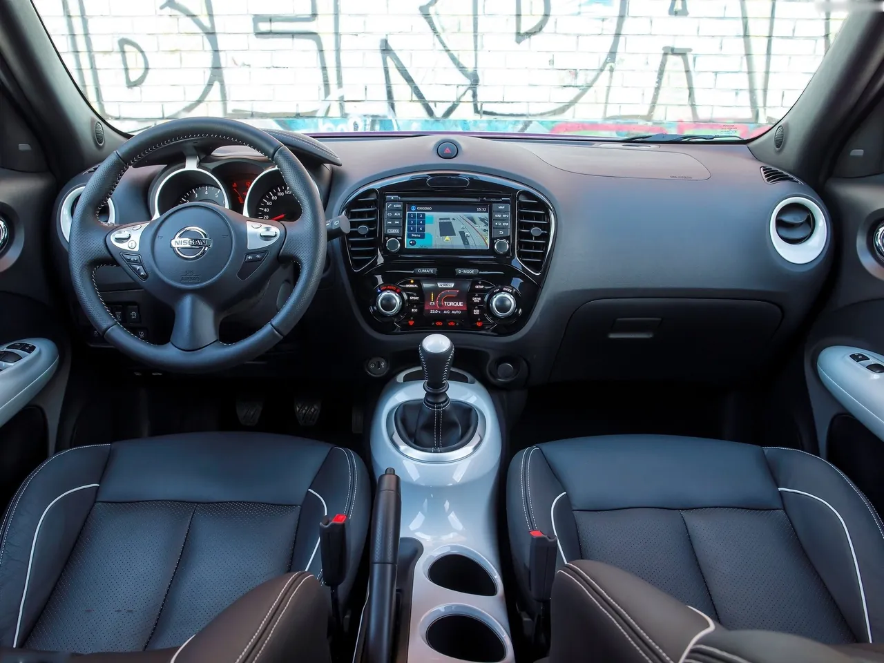 Nissan Juke (2015) – interiér