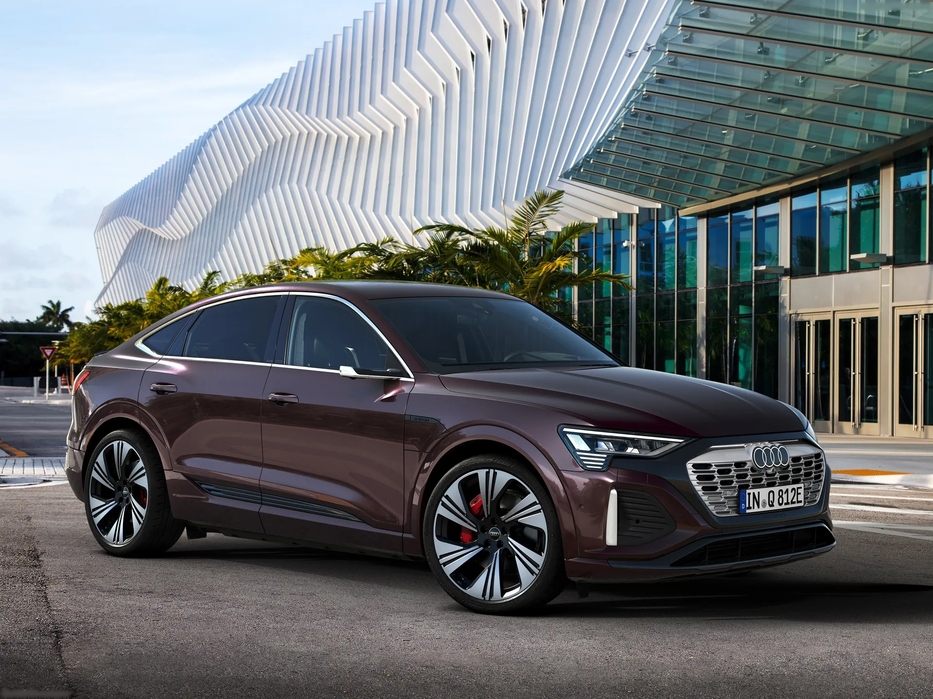 Audi Q8 Sportback e-tron quattro (2024)