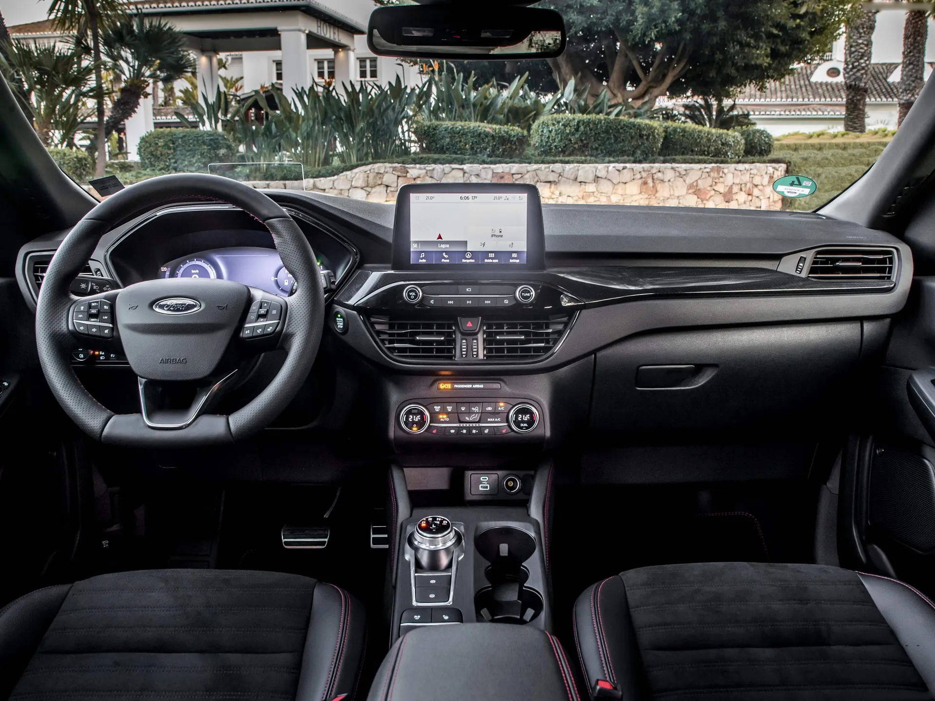 Ford Kuga (2020) - Interior