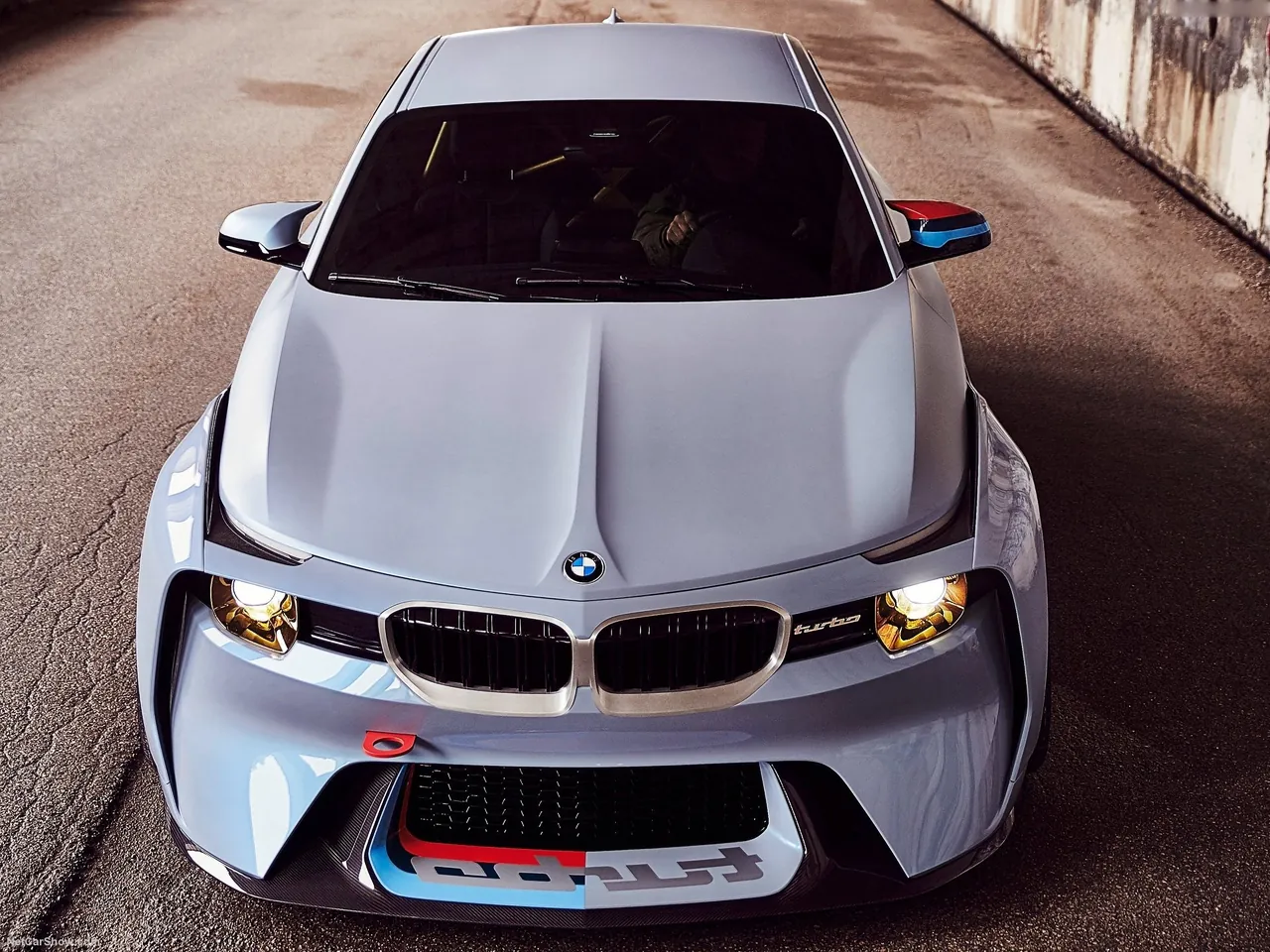 BMW 2002 Hommage Concept (2016) – zepředu