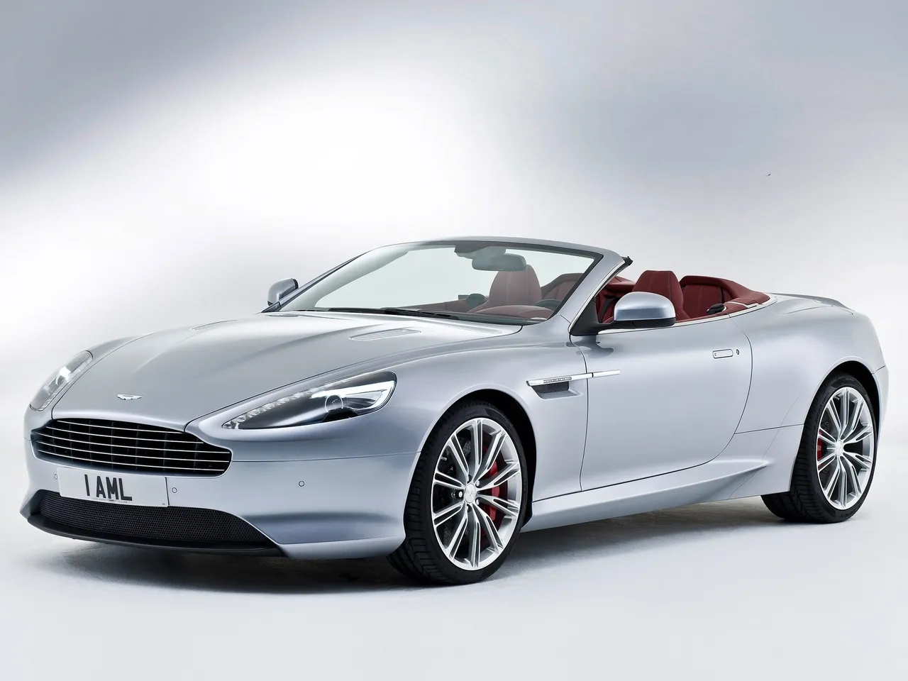 Aston Martin DB9 Volante (2013)
