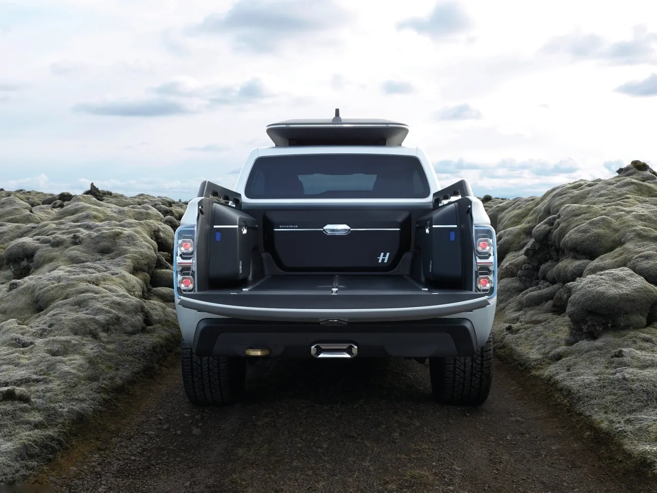 Renault Alaskan Concept (2015) – zezadu