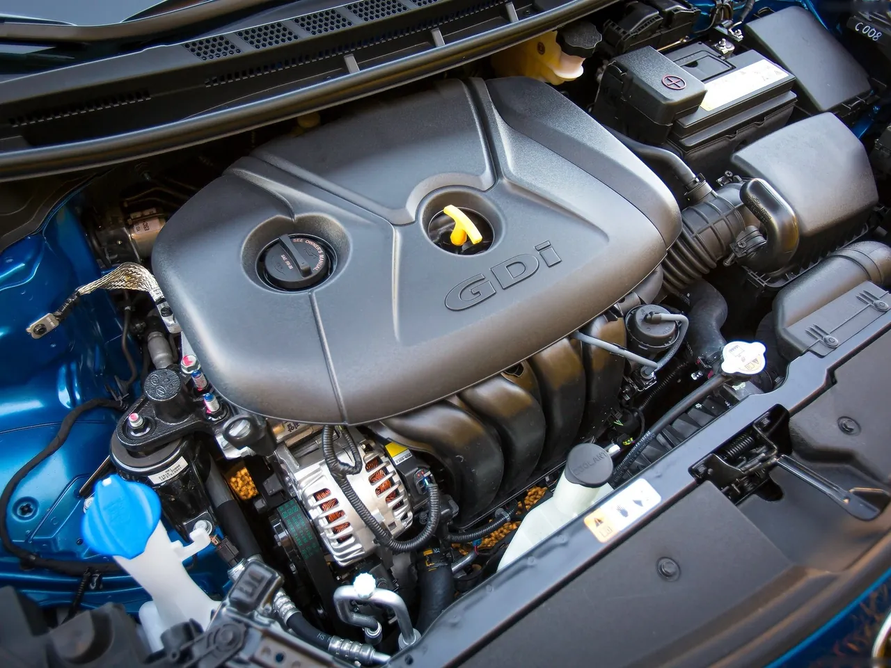 Kia Forte (2014) – motorový prostor