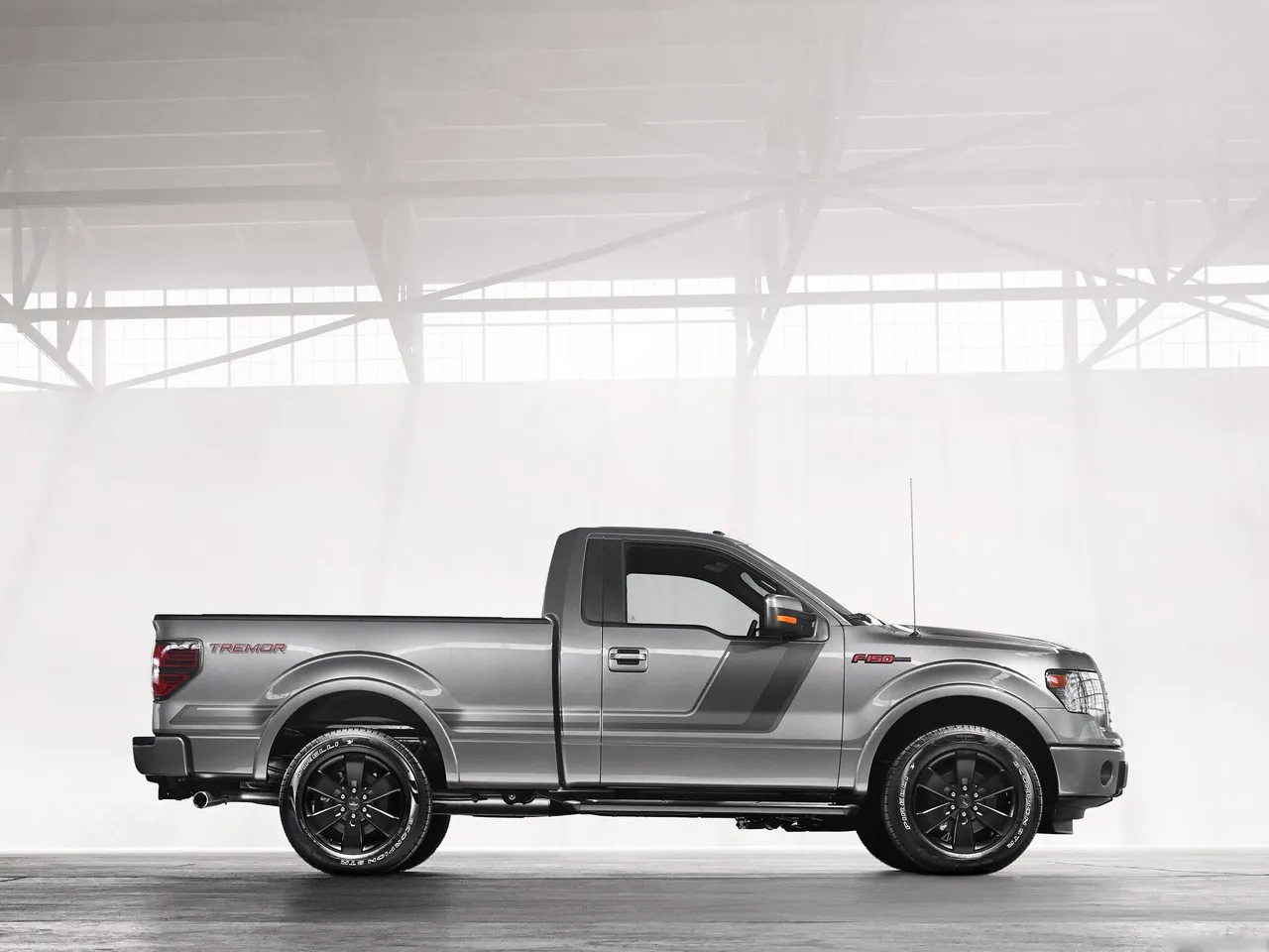Ford F-150 Tremor (2014) - Side Profile
