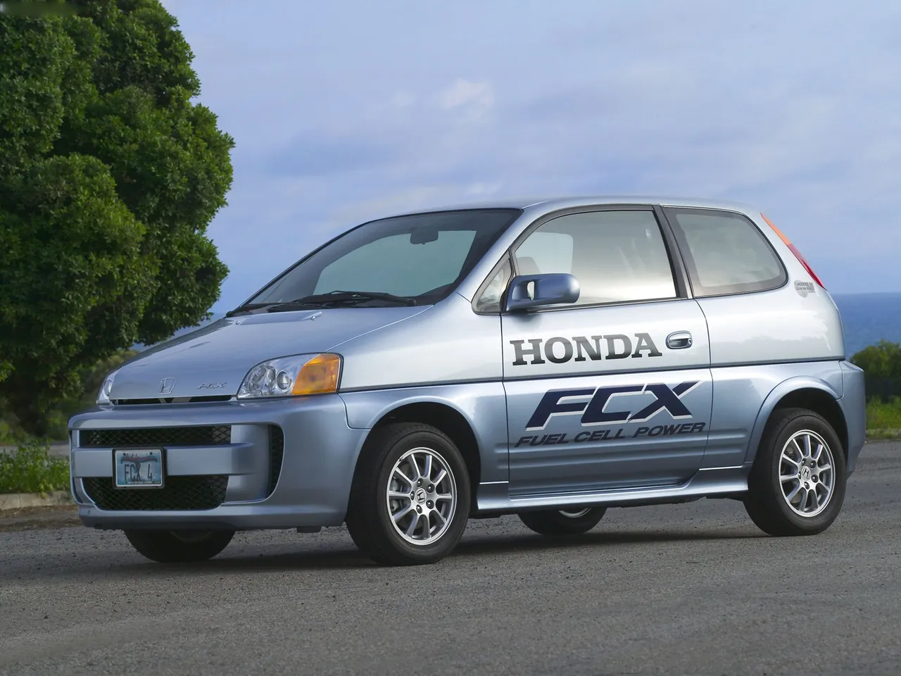 Honda FCX (2003)