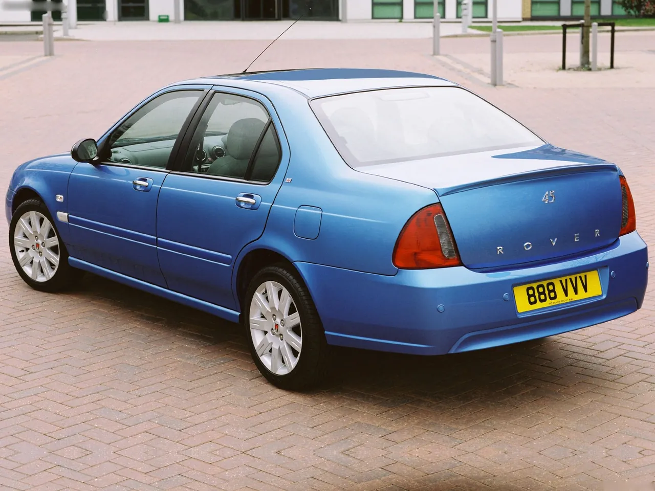 Rover 45 (2004) – zadní tříčtvrteční pohled